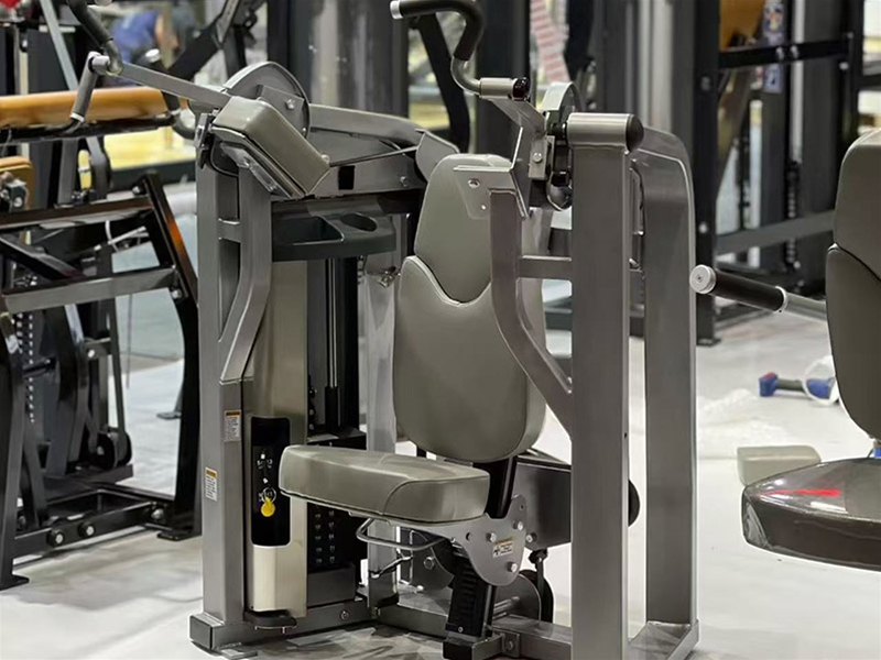 练二头 外展训练器