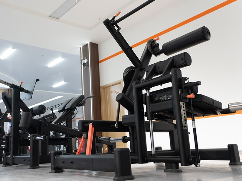 跪姿臀部训练器