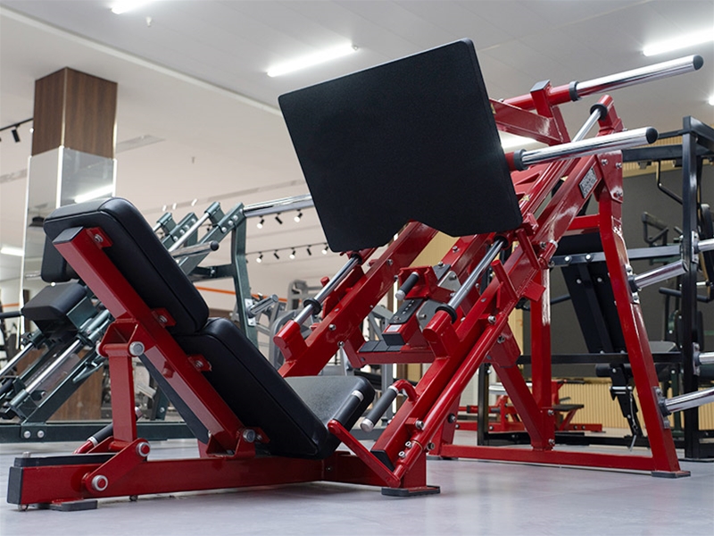 45度倒蹬机训练器